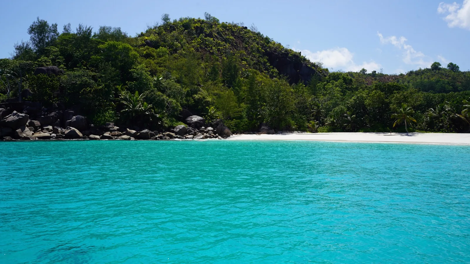 ️ La plage de Beau Vallon
