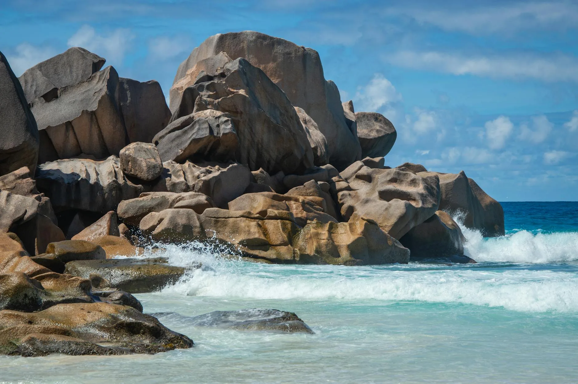 ️ Les zones d'hébergement à Praslin